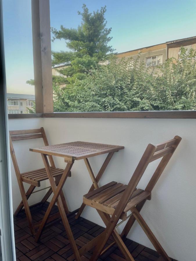 Illy Home Ramnicu Valcea Exterior photo